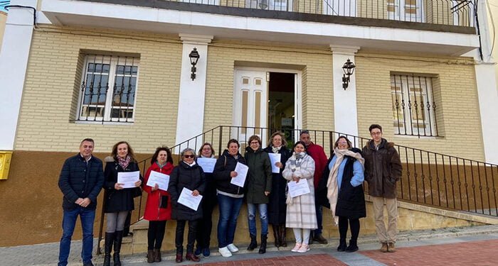 El Gobierno regional facilita la contratación de diez personas en Talayuelas para el acondicionamiento de las antiguas casas de los maestros para sede de asociaciones