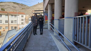 El Gobierno regional ha destinado alrededor de 500.000 euros durante esta legislatura en mejoras en el colegio público Federico Muelas de la capital conquense