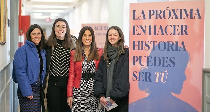 El Gobierno regional inaugura la nueva exposición ‘Todas hacemos historia’ con motivo del 8M, Día Internacional de las Mujeres