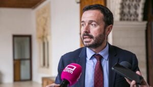 El Gobierno regional muestra su satisfacción ante la aprobación de la Ley de Bienestar Animal incluyendo la posición defendida por el presidente García-Page que excluye a los perros de caza