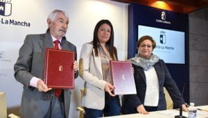 El Gobierno regional renueva por octavo año el convenio con Cruz Roja para luchar contra la pobreza energética con medio millón de euros