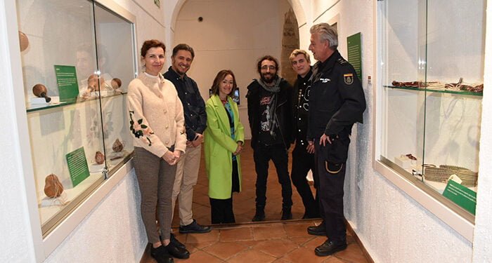 El Museo de Cuenca acoge la muestra ´El último confín. Los Ayoreo del Chaco Paraguayo´ de Santiago David Domínguez y Dorian Sanz
