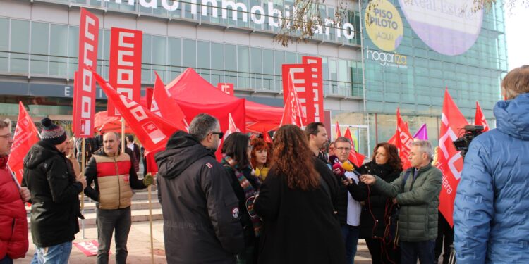 El seguimiento masivo de la primera jornada de huelga en Jazzplat paraliza el call center de Orange