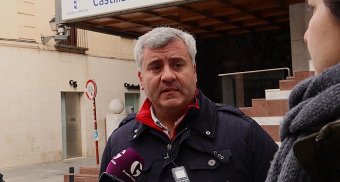 Esteban reclama a los socialistas que pongan fin a la ley “que más daño está haciendo a las mujeres de nuestro país”