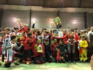 El desfile de Carnaval supera las expectativas de participación con más de un millar de personas y se consolida entre los conquenses