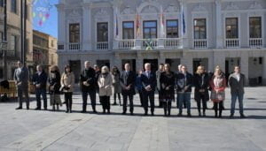 Guadalajara guarda cinco minutos de silencio en apoyo al pueblo de Ucrania, cuando se cumple un año de la invasión rusa