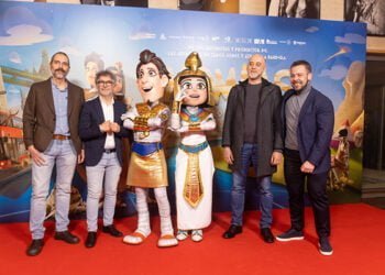 Guadalajara se vuelca con el preestreno de ‘Momias’, con Pedro Solís, en un abarrotado Teatro Buero Vallejo Guadalajara se vuelca con el preestreno de ‘Momias’, con Pedro Solís, en un abarrotado Teatro Buero Vallejo
