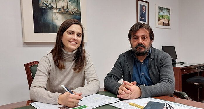 ‘Impulsa Guadalajara’ mantiene una reunión de trabajo con el alcalde de Chiloeches, Juan Andrés García