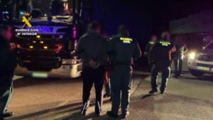 Incautada en Guadalajara media tonelada de hachís oculta en un camión que circulaba en la A-2