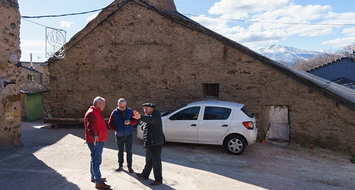 La Diputación de Guadalajara entrega obras a 17 municipios con inversiones que suman un millón de euros 1 La Diputación de Guadalajara entrega obras a 17 municipios con inversiones que suman un millón de euros