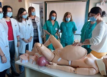 La formación sanitaria da un paso más en Guadalajara con la compra de un moderno simulador de partos