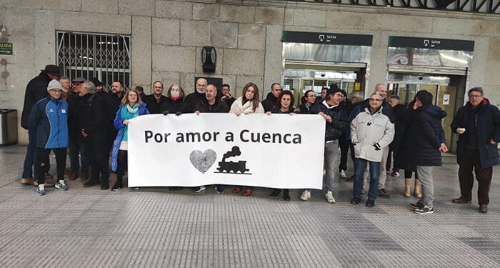 La Plataforma en Defensa del Tren califica de “traición a Cuenca” la firma para la Plataforma Logística de Albacete