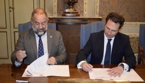 La UCLM y el Colegio Notarial de Castilla-La Mancha renuevan su colaboración