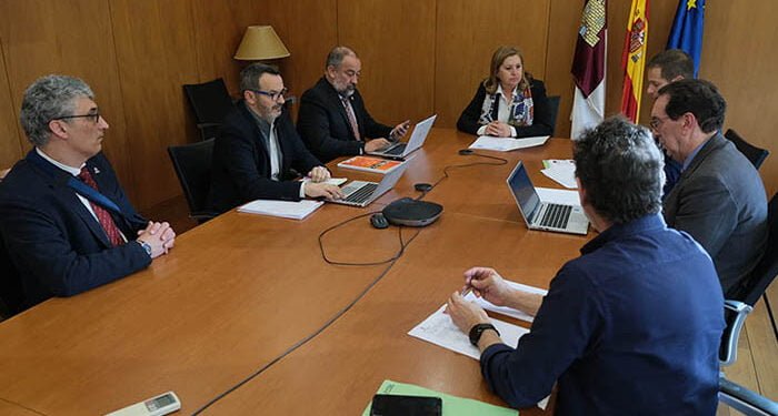 La UCLM y la Junta avanzan en la implantación de los nuevos grados para el curso 2023-2024