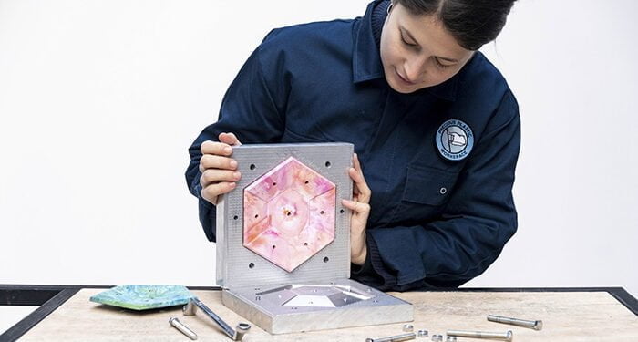 Nace Precious Plastic CLM para combatir la problemática del plástico a través de la participación social, la fabricación y la economía circular en zonas rurales 1 Nace Precious Plastic CLM para combatir la problemática del plástico a través de la participación social, la fabricación y la economía circular en zonas rurales