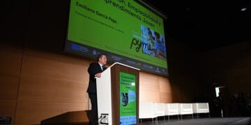Page muestra su compromiso de invertir 190 millones de euros hasta 2028 en políticas activas de empleo para beneficiar a 40.000 jóvenes