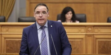 Prieto pide a la Junta que abandone “su pasividad ante la agresión constante que sufren nuestras vías pecuarias”