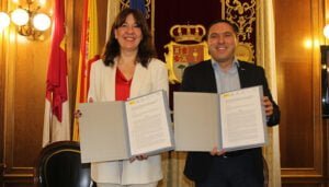 Suscrito el convenio entre la Diputación de Cuenca y el Gobierno regional para la extensión del Plan Corresponsables