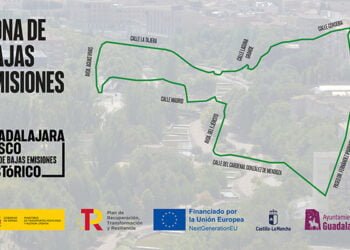 A partir de enero de 2024 no podrán acceder al casco histórico de Guadalajara vehículos con más de 18 años, excepto a residentes