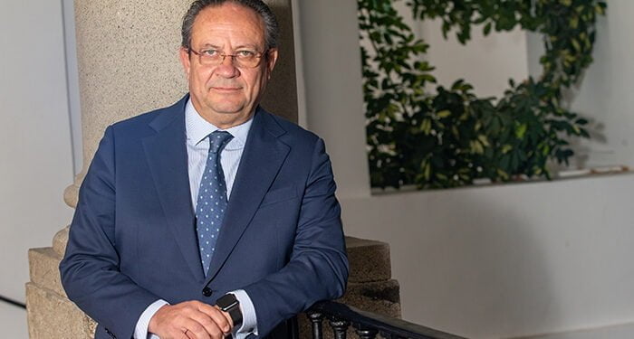 Un marco legal exigente que protege a los colectivos más vulnerables 1 Un marco legal exigente que protege a los colectivos más vulnerables