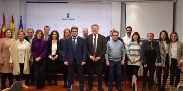 Un total de 13 municipios de Cuenca firman el protocolo de adhesión a la Oficina de Asistencia, Asesoramiento e Intermediación Hipotecaria