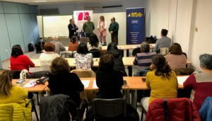 Unas veinticinco personas se informan en El Provencio sobre medidas de apoyo a empresas en el mundo rural