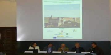 ADESIMAN, en colaboración con la Diputación de Cuenca y la dirección general de Urbanismo, organizó una jornada sobre “el planeamiento urbano y la rehabilitación de barrios»