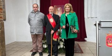 Arteche destaca la importancia del hermanamiento de Carboneras de Guadazaón con Daroca y Luchente en torno a los corporales