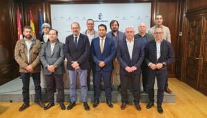 Aumentan a seis las expediciones diarias del servicio de autobuses para los vecinos de Mondéjar