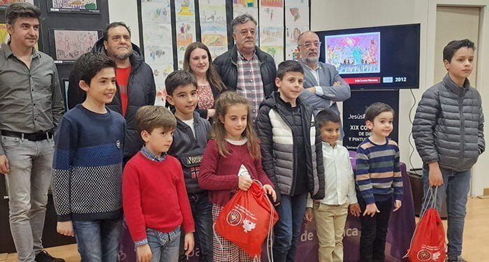 Casi un millar de niños y niñas han participado en el XIX Concurso de Dibujo del Resucitado, que ya tiene ganadores
