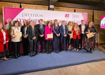 Castilla-La Mancha se consolida como la tercera Comunidad Autónoma con mayor descenso de desempleo femenino desde 2015 2 Castilla-La Mancha se consolida como la tercera Comunidad Autónoma con mayor descenso de desempleo femenino desde 2015
