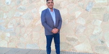 Cruz Tribaldos asume el reto de retomar la alcaldía de La Alberca del Záncara para el Partido Socialista