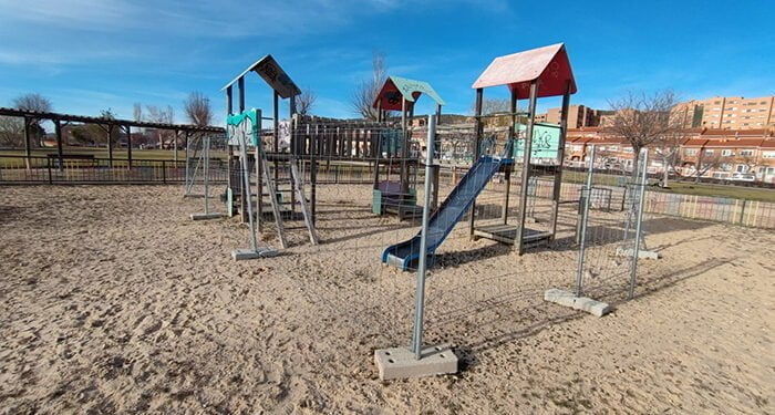 Cuenca en Marcha denuncia que “la mayoría” de parques infantiles “no han sido rehabilitados pese a las promesas”