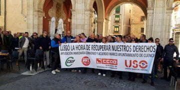 Cuenca en Marcha pide restablecer los derechos laborales a los trabajadores del Ayuntamiento suspendidos desde 2012