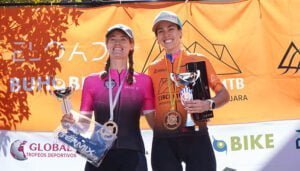 El abulense Nacho Pérez y la cifontina Beatriz Martínez repiten triunfo en la Gárgoles Bike Race