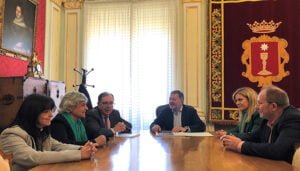 El alcalde de Cuenca y el secretario general de IIPP mantienen un encuentro de trabajo sobre el futuro Centro de Estudios Penitenciarios