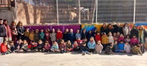El alumnado del colegio Fuente del Oro pinta un mural por la igualdad a iniciativa del Ayuntamiento de Cuenca