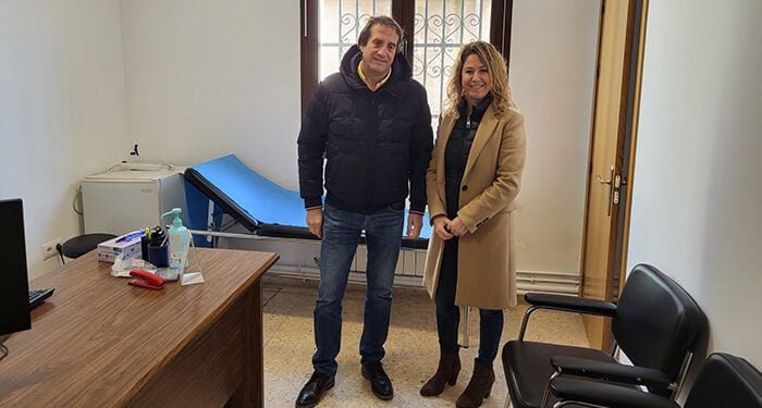 El convenio entre el Gobierno regional y la Diputación de Cuenca permite mejorar el consultorio médico de Mariana