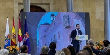 El Gobierno de Castilla-La Mancha apoya al sector apícola para mejorar la biodiversidad y desarrollo en el medio rural