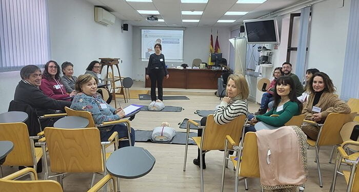 El Gobierno regional forma a los profesionales de la Delegación Provincial de Sanidad de Cuenca en técnicas de Soporte Vital Básico y uso de Desfibriladores Semiautomáticos