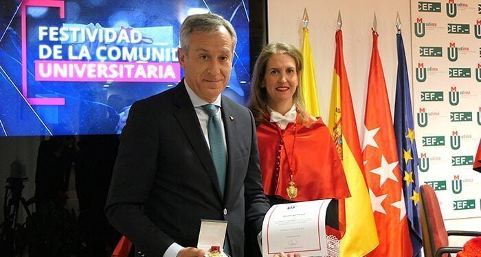 Eurocaja Rural, distinguida con la Medalla de Honor por la Universidad a Distancia de Madrid (UDIMA)