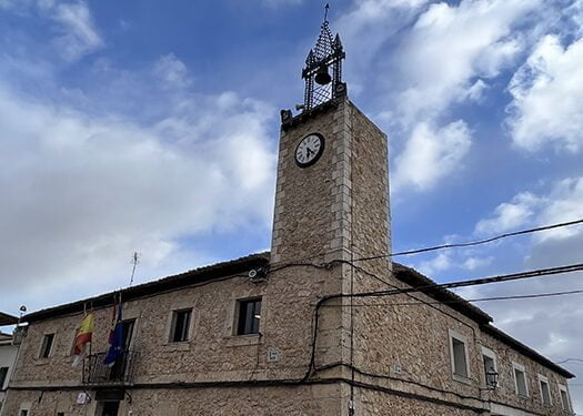 Fuentenovilla ya cuenta con cámaras de videovigilancia que mejoran la seguridad en el municipio 1 Fuentenovilla ya cuenta con cámaras de videovigilancia que mejoran la seguridad en el municipio