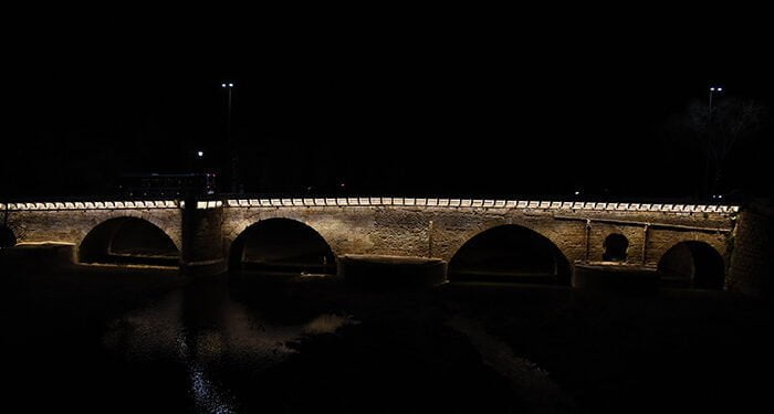 Inaugurada la iluminación del Puente Árabe de Guadalajara