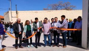 Inaugurado el nuevo césped artificial del campo de fútbol ‘José María Perona’ de Las Mesas