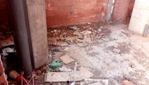 IU Azuqueca denuncia el abandono de la Plaza 3 de abril