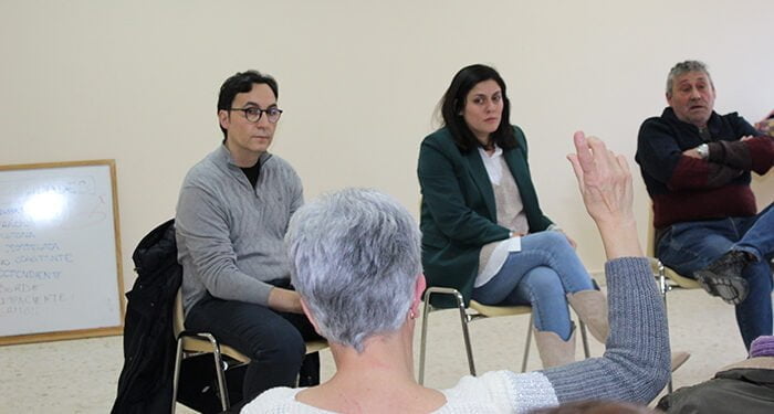 Jiménez asegura que cuando sea alcaldesa pateará los barrios lite-ralmente