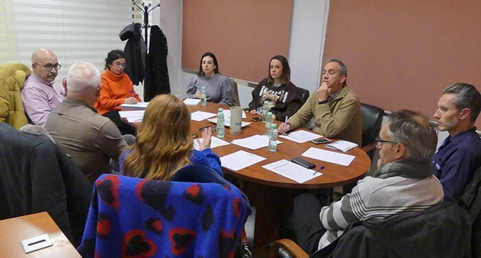 La Asociación de Comercio de Cuenca proyecta una serie de actividades para impulsar los pequeños establecimientos 1 La Asociación de Comercio de Cuenca proyecta una serie de actividades para impulsar los pequeños establecimientos