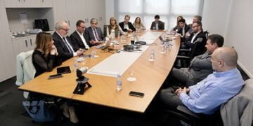 La Comisión de Industria del Congreso de los Diputados visita BASF