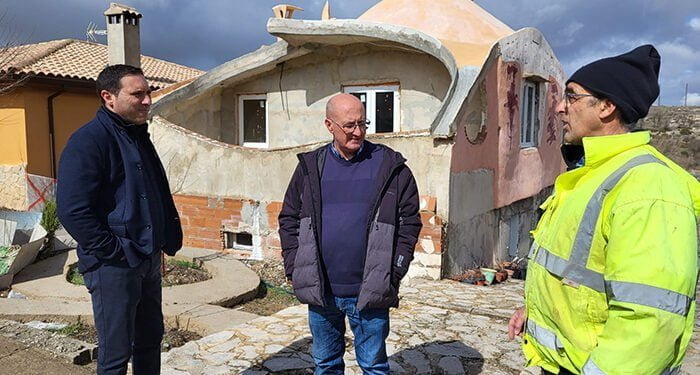 La Diputación de Cuenca está destinando más de 300.000 euros a la mejora de caminos de la zona de Olmeda de la Cuesta 1 La Diputación de Cuenca está destinando más de 300.000 euros a la mejora de caminos de la zona de Olmeda de la Cuesta