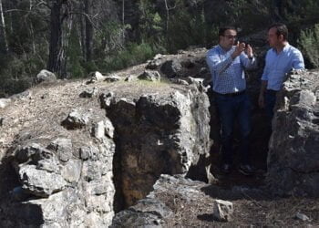 La Diputación de Cuenca invertirá 70.000 euros en rehabilitar y señalizar la línea de trincheras XYZ de Santa Cruz de Moya 5 La Diputación de Cuenca invertirá 70.000 euros en rehabilitar y señalizar la línea de trincheras XYZ de Santa Cruz de Moya